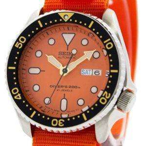 Seiko Automatic Diver's 200M NATO Strap SKX011J1-NATO7 Men's Watch