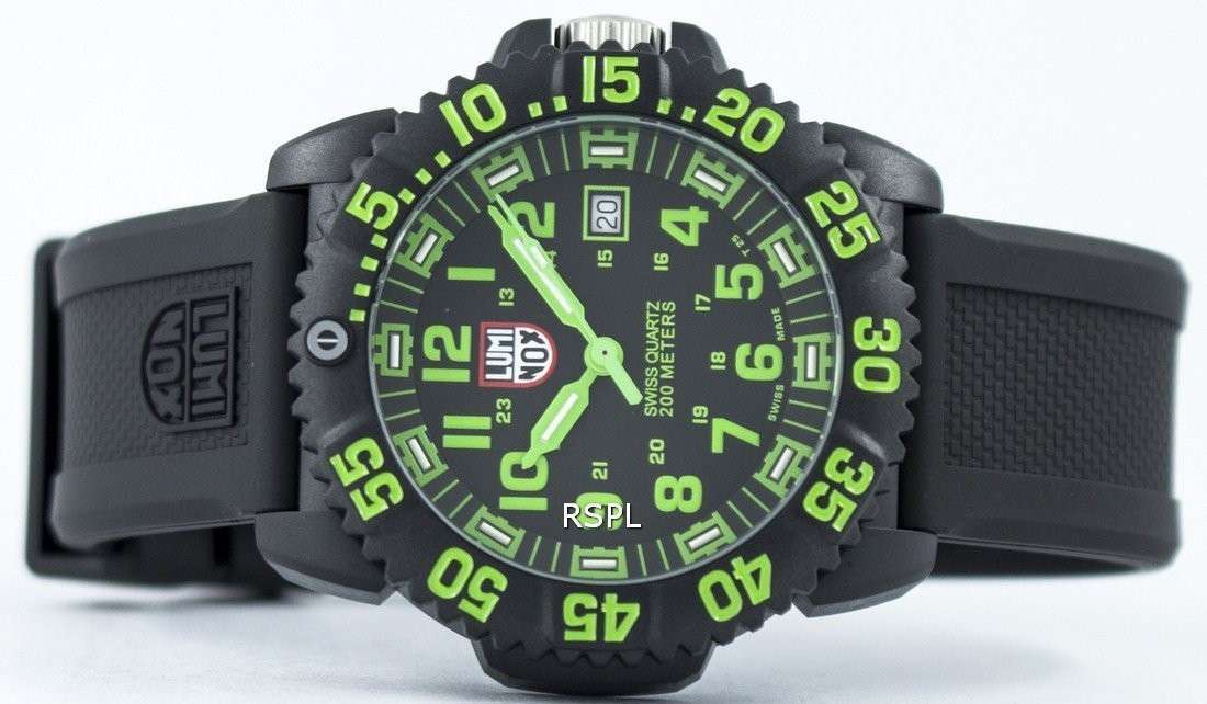 Luminox Sea Navy Seal Colormark 3050 Series Swiss Quartz 200M XS.3067 Mens Watch