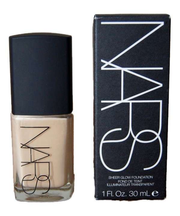 Nars 6045 Sheer Glow Santa Fe Foundation 30 ml