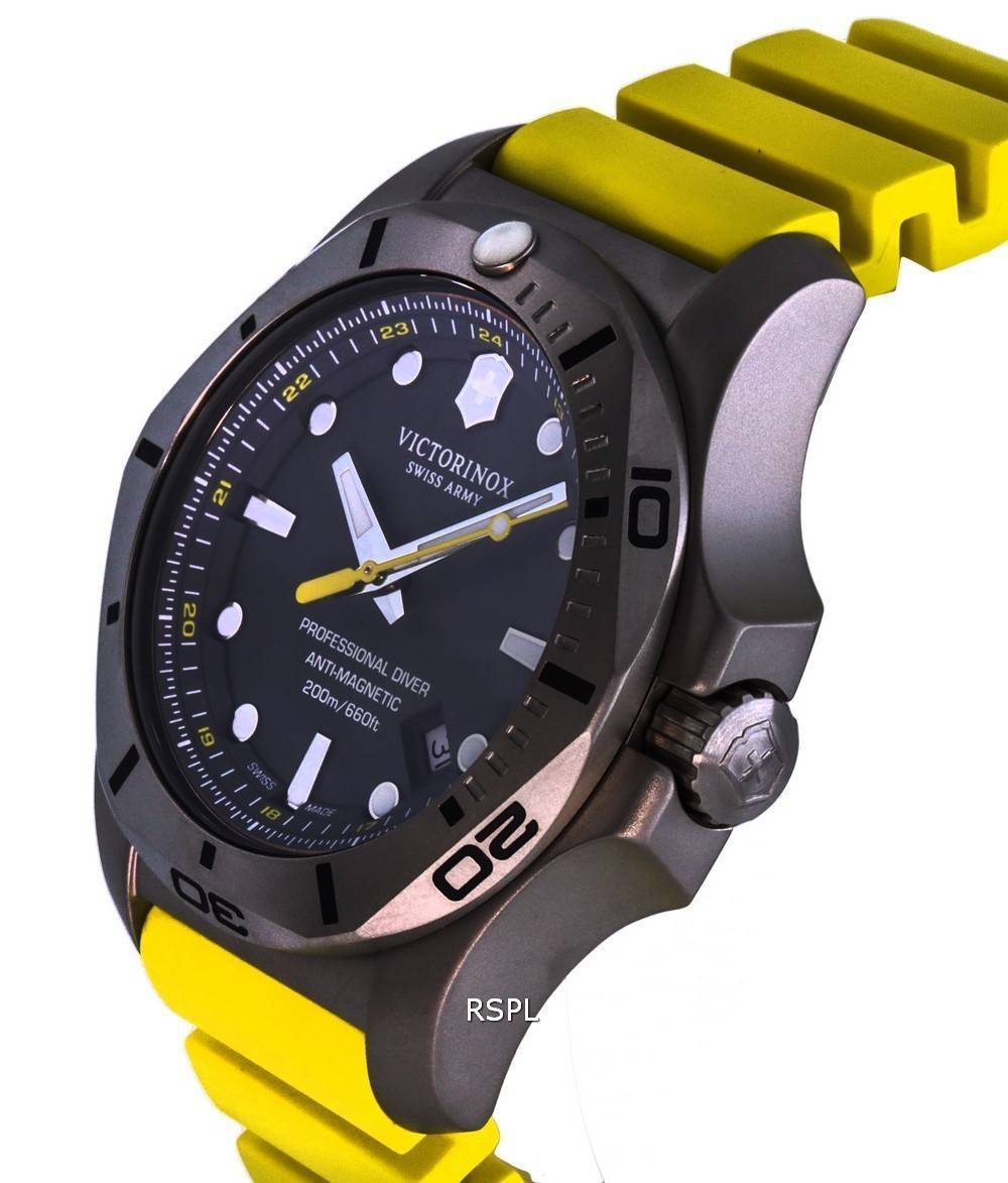 Victorinox Swiss Army I.N.O.X Professional Diver Quartz 241844 200M Mens Watch