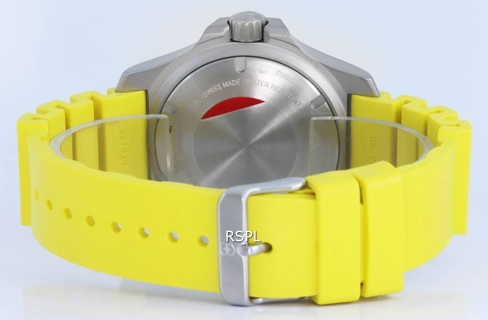 Victorinox Swiss Army I.N.O.X Professional Diver Quartz 241844 200M Mens Watch